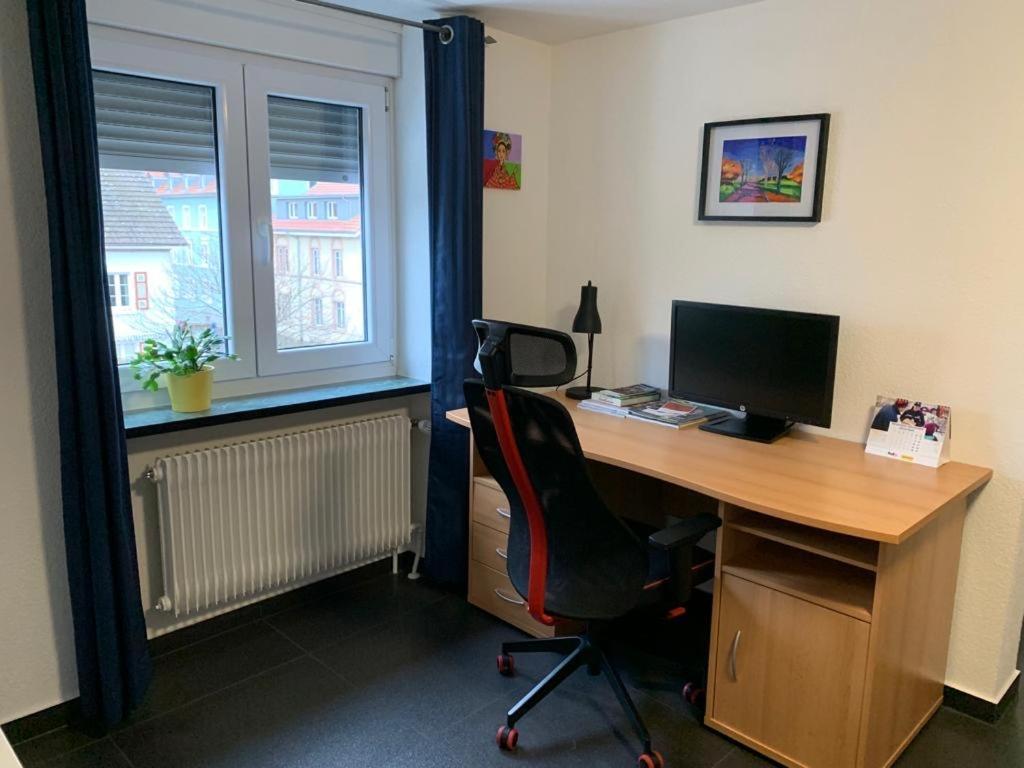 Guenstige Zimmer-Unterkunft Zimmer Mit Gemeinschaftsbad Lörrach Екстериор снимка